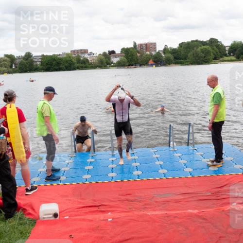 16.06.2024 - 7 Türme Triathlon MichiJ http://msf.ph/oto/6271409 16.06.2024 11:59:43 Schwimmen 322, 365, 439, 487, 558 meine-sportfotos.de
