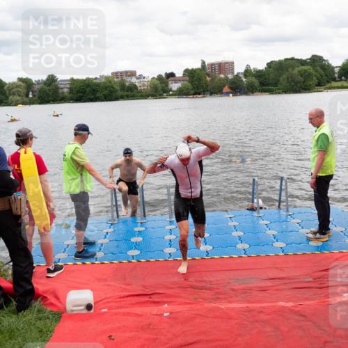 16.06.2024 - 7 Türme Triathlon MichiJ http://msf.ph/oto/6271415 16.06.2024 11:59:43 Schwimmen 322, 365, 439, 487, 558 meine-sportfotos.de