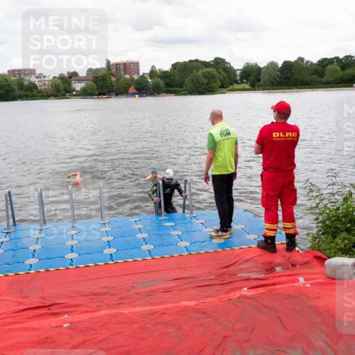 16.06.2024 - 7 Türme Triathlon MichiJ http://msf.ph/oto/6271425 16.06.2024 11:59:49 Schwimmen 322, 365, 439, 487, 558 meine-sportfotos.de