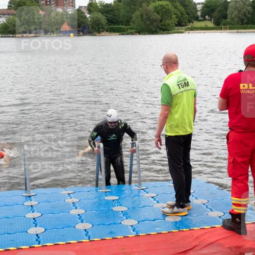 16.06.2024 - 7 Türme Triathlon MichiJ http://msf.ph/oto/6271435 16.06.2024 11:59:50 Schwimmen 322, 365, 439, 487 meine-sportfotos.de