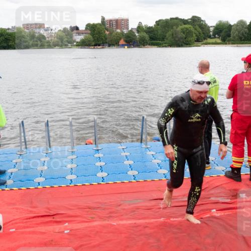 16.06.2024 - 7 Türme Triathlon MichiJ http://msf.ph/oto/6271459 16.06.2024 11:59:55 Schwimmen 322, 365, 439 meine-sportfotos.de