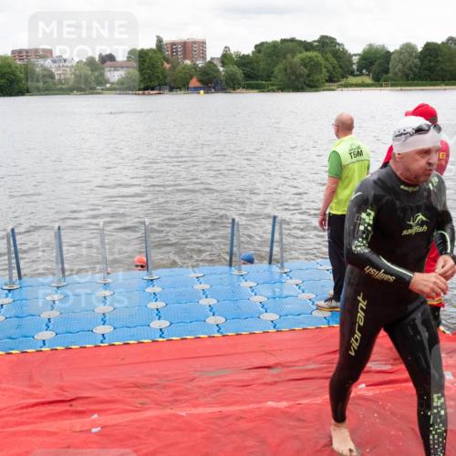 16.06.2024 - 7 Türme Triathlon MichiJ http://msf.ph/oto/6271463 16.06.2024 11:59:56 Schwimmen 322, 365, 439 meine-sportfotos.de