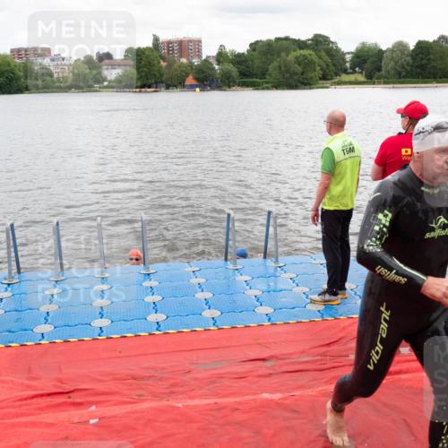 16.06.2024 - 7 Türme Triathlon MichiJ http://msf.ph/oto/6271465 16.06.2024 11:59:56 Schwimmen 322, 365, 439 meine-sportfotos.de