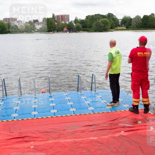 16.06.2024 - 7 Türme Triathlon MichiJ http://msf.ph/oto/6271472 16.06.2024 11:59:57 Schwimmen 322, 365, 439 meine-sportfotos.de