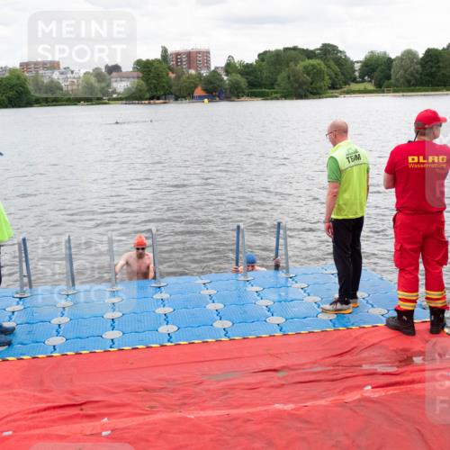 16.06.2024 - 7 Türme Triathlon MichiJ http://msf.ph/oto/6271482 16.06.2024 11:59:58 Schwimmen 322, 365, 439 meine-sportfotos.de