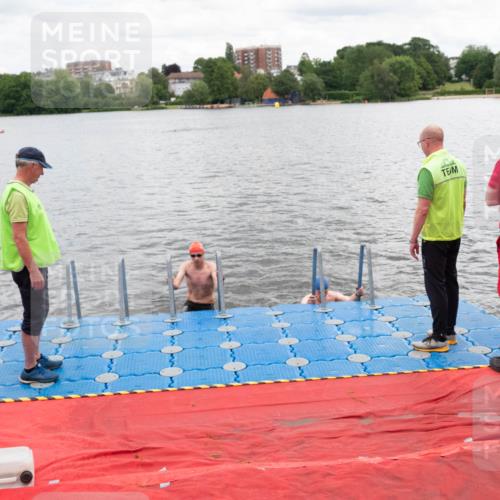 16.06.2024 - 7 Türme Triathlon MichiJ http://msf.ph/oto/6271488 16.06.2024 11:59:59 Schwimmen 322, 365, 439 meine-sportfotos.de