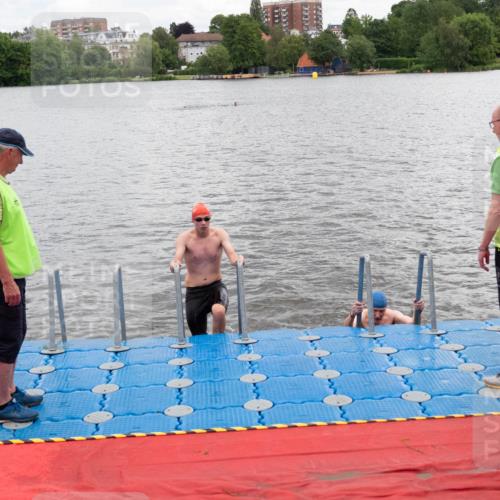16.06.2024 - 7 Türme Triathlon MichiJ http://msf.ph/oto/6271494 16.06.2024 12:00:00 Schwimmen 322, 365, 439 meine-sportfotos.de