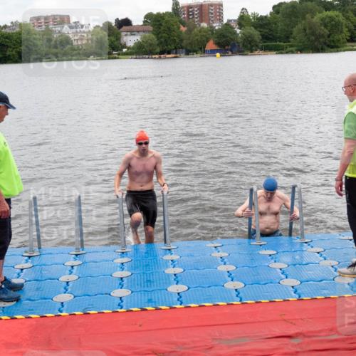 16.06.2024 - 7 Türme Triathlon MichiJ http://msf.ph/oto/6271498 16.06.2024 12:00:00 Schwimmen 322, 365, 439 meine-sportfotos.de