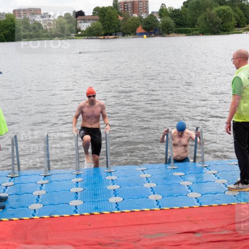 16.06.2024 - 7 Türme Triathlon MichiJ http://msf.ph/oto/6271500 16.06.2024 12:00:01 Schwimmen 322, 365, 439 meine-sportfotos.de