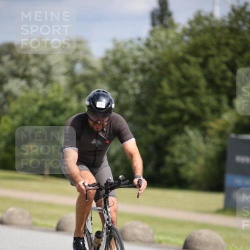 16.06.2024 - 26. Vierlanden-Triathlon Jannik Wohlers http://msf.ph/oto/6271529 16.06.2024 11:12:19 Radfahren 12, 125, 136, 140 meine-sportfotos.de
