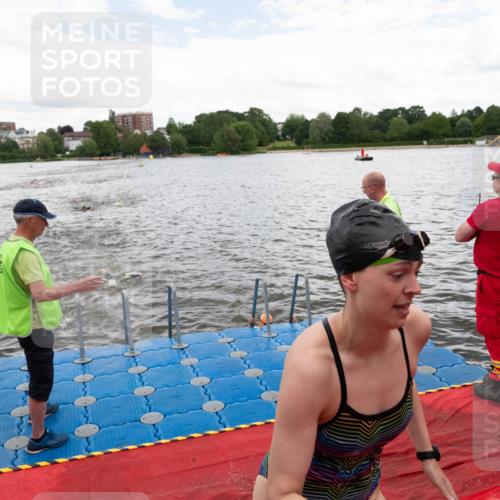 16.06.2024 - 7 Türme Triathlon MichiJ http://msf.ph/oto/6271707 16.06.2024 12:07:19 Schwimmen 54, 67, 72, 129, 517, 571 meine-sportfotos.de