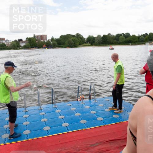 16.06.2024 - 7 Türme Triathlon MichiJ http://msf.ph/oto/6271709 16.06.2024 12:07:19 Schwimmen 54, 67, 72, 129, 517, 571 meine-sportfotos.de