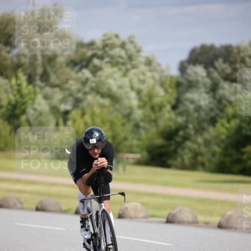 16.06.2024 - 26. Vierlanden-Triathlon Jannik Wohlers http://msf.ph/oto/6271775 16.06.2024 11:12:26 Radfahren 12, 71, 140, 190, 369, 447 meine-sportfotos.de