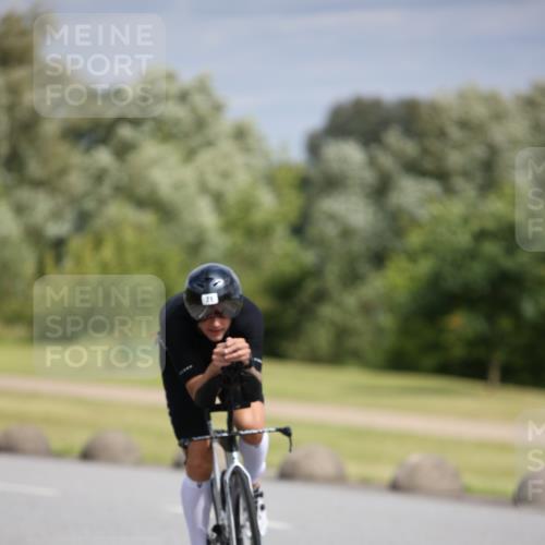 16.06.2024 - 26. Vierlanden-Triathlon Jannik Wohlers http://msf.ph/oto/6271794 16.06.2024 11:12:26 Radfahren 12, 71, 140, 190, 369, 447 meine-sportfotos.de