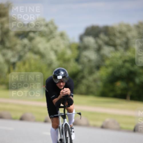 16.06.2024 - 26. Vierlanden-Triathlon Jannik Wohlers http://msf.ph/oto/6271798 16.06.2024 11:12:26 Radfahren 12, 71, 140, 190, 369, 447 meine-sportfotos.de