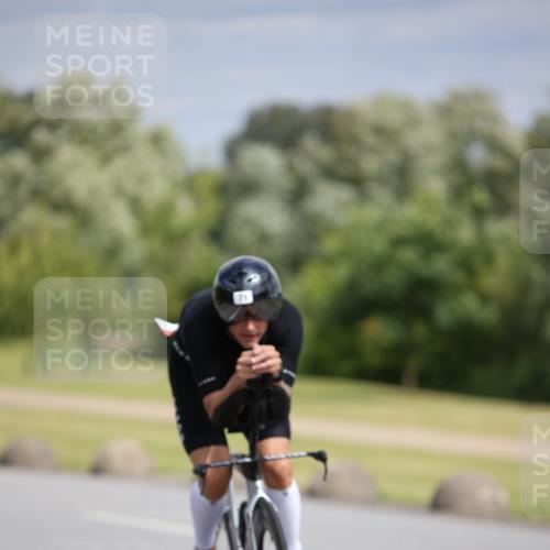 16.06.2024 - 26. Vierlanden-Triathlon Jannik Wohlers http://msf.ph/oto/6271810 16.06.2024 11:12:26 Radfahren 12, 71, 140, 190, 369, 447 meine-sportfotos.de