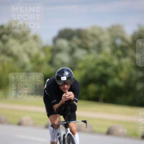 16.06.2024 - 26. Vierlanden-Triathlon Jannik Wohlers http://msf.ph/oto/6271813 16.06.2024 11:12:26 Radfahren 12, 71, 140, 190, 369, 447 meine-sportfotos.de