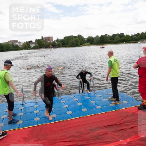 16.06.2024 - 7 Türme Triathlon MichiJ http://msf.ph/oto/6271815 16.06.2024 12:07:32 Schwimmen 54, 67, 440, 517, 571, 592 meine-sportfotos.de