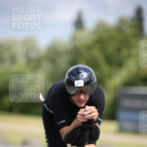 16.06.2024 - 26. Vierlanden-Triathlon Jannik Wohlers http://msf.ph/oto/6271844 16.06.2024 11:12:27 Radfahren 71, 140, 190, 217, 369, 447 meine-sportfotos.de
