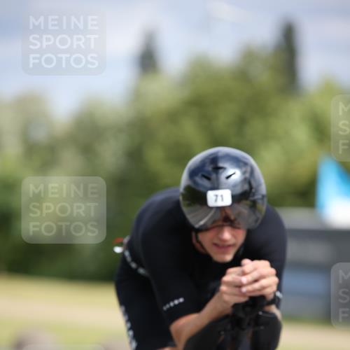 16.06.2024 - 26. Vierlanden-Triathlon Jannik Wohlers http://msf.ph/oto/6271847 16.06.2024 11:12:27 Radfahren 71, 140, 190, 217, 369, 447 meine-sportfotos.de