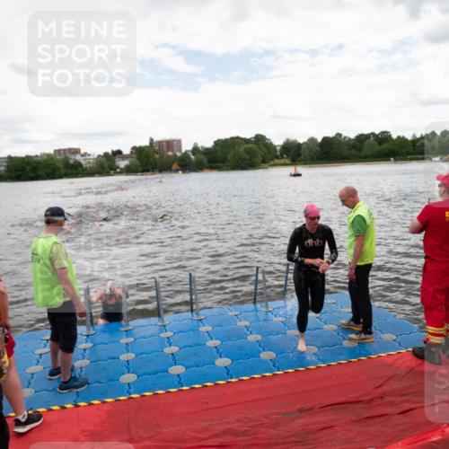16.06.2024 - 7 Türme Triathlon MichiJ http://msf.ph/oto/6271917 16.06.2024 12:07:52 Schwimmen 440, 457, 544, 565, 571, 592 meine-sportfotos.de