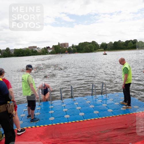 16.06.2024 - 7 Türme Triathlon MichiJ http://msf.ph/oto/6271921 16.06.2024 12:07:53 Schwimmen 440, 457, 544, 565, 571, 592 meine-sportfotos.de