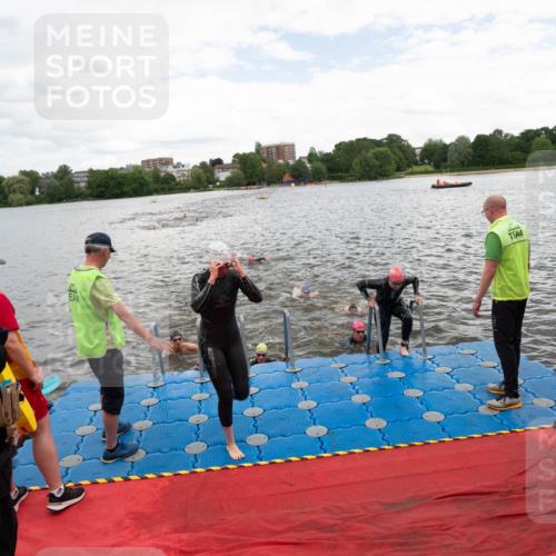16.06.2024 - 7 Türme Triathlon MichiJ http://msf.ph/oto/6271979 16.06.2024 12:08:10 Schwimmen 440, 457, 544, 565, 592 meine-sportfotos.de