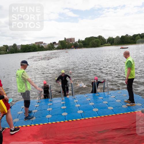16.06.2024 - 7 Türme Triathlon MichiJ http://msf.ph/oto/6271990 16.06.2024 12:08:13 Schwimmen 440, 457, 544, 565, 592 meine-sportfotos.de