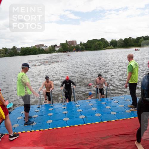 16.06.2024 - 7 Türme Triathlon MichiJ http://msf.ph/oto/6272010 16.06.2024 12:08:18 Schwimmen 457, 544, 565 meine-sportfotos.de
