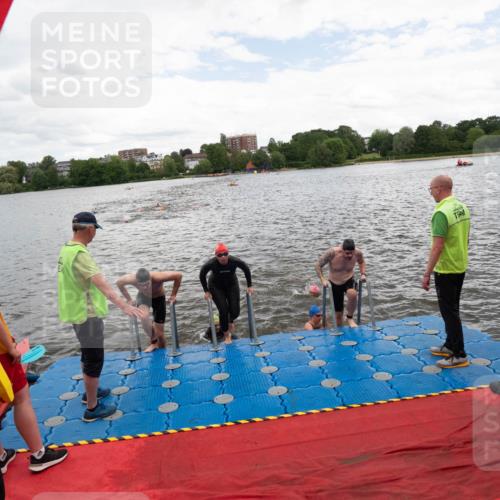 16.06.2024 - 7 Türme Triathlon MichiJ http://msf.ph/oto/6272012 16.06.2024 12:08:19 Schwimmen 457, 544, 565 meine-sportfotos.de