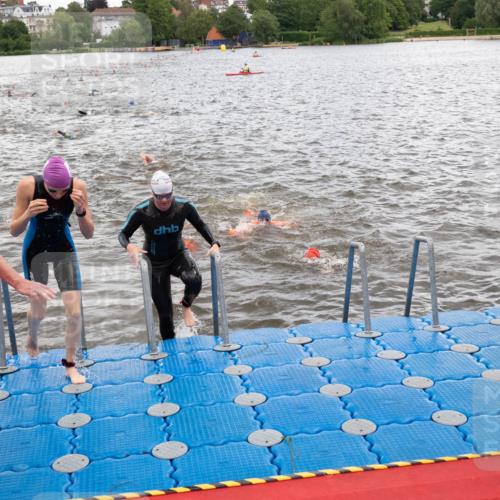 16.06.2024 - 7 Türme Triathlon MichiJ http://msf.ph/oto/6272060 16.06.2024 12:08:48 Schwimmen 51, 57, 65, 66, 79, 483, 562 meine-sportfotos.de