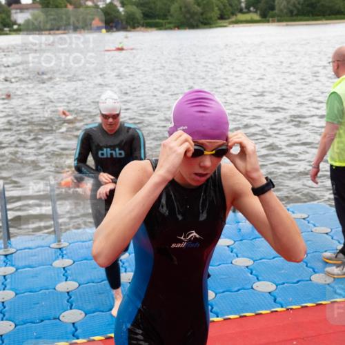 16.06.2024 - 7 Türme Triathlon MichiJ http://msf.ph/oto/6272080 16.06.2024 12:08:50 Schwimmen 51, 57, 62, 65, 66, 79, 483, 562 meine-sportfotos.de