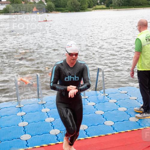 16.06.2024 - 7 Türme Triathlon MichiJ http://msf.ph/oto/6272085 16.06.2024 12:08:50 Schwimmen 51, 57, 62, 65, 66, 79, 483, 562 meine-sportfotos.de