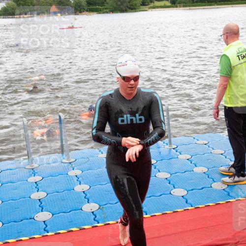 16.06.2024 - 7 Türme Triathlon MichiJ http://msf.ph/oto/6272087 16.06.2024 12:08:50 Schwimmen 51, 57, 62, 65, 66, 79, 483, 562 meine-sportfotos.de