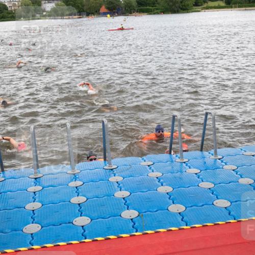 16.06.2024 - 7 Türme Triathlon MichiJ http://msf.ph/oto/6272096 16.06.2024 12:08:53 Schwimmen 51, 57, 62, 65, 66, 79, 483, 562 meine-sportfotos.de