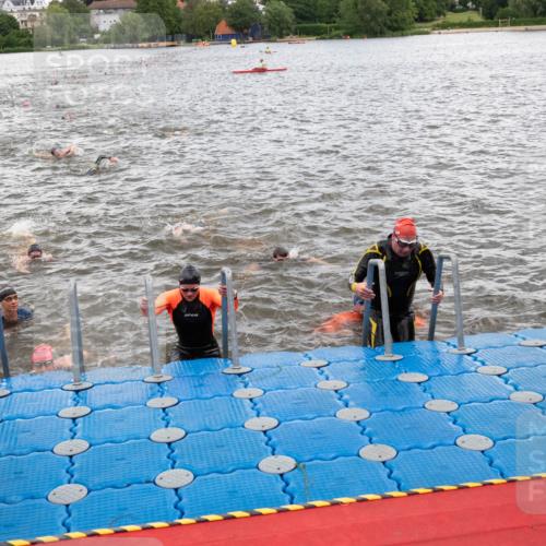 16.06.2024 - 7 Türme Triathlon MichiJ http://msf.ph/oto/6272118 16.06.2024 12:08:55 Schwimmen 51, 57, 62, 65, 66, 79, 483, 562 meine-sportfotos.de