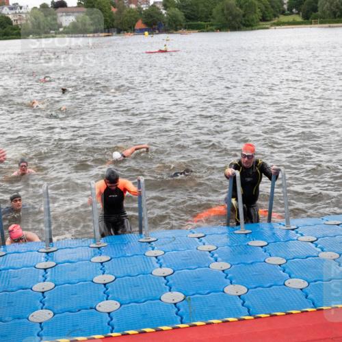 16.06.2024 - 7 Türme Triathlon MichiJ http://msf.ph/oto/6272123 16.06.2024 12:08:56 Schwimmen 51, 57, 62, 65, 66, 79, 483, 562 meine-sportfotos.de