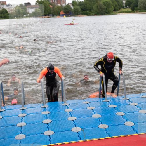 16.06.2024 - 7 Türme Triathlon MichiJ http://msf.ph/oto/6272135 16.06.2024 12:08:57 Schwimmen 51, 57, 62, 65, 66, 79, 483, 562 meine-sportfotos.de