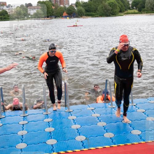 16.06.2024 - 7 Türme Triathlon MichiJ http://msf.ph/oto/6272146 16.06.2024 12:08:59 Schwimmen 51, 57, 62, 65, 66, 79, 483, 562 meine-sportfotos.de