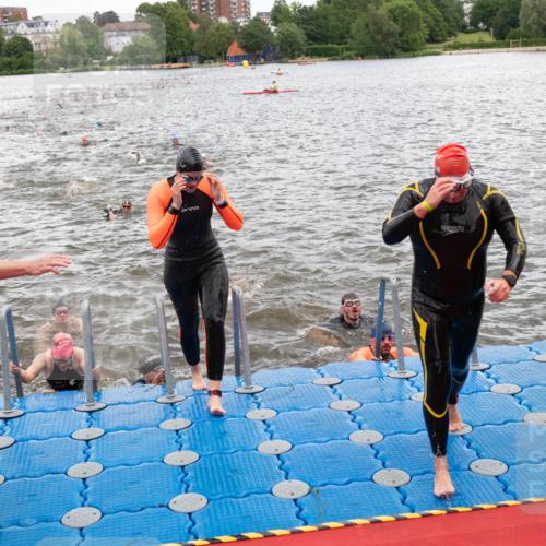 16.06.2024 - 7 Türme Triathlon MichiJ http://msf.ph/oto/6272149 16.06.2024 12:08:59 Schwimmen 51, 57, 62, 65, 66, 79, 483, 562 meine-sportfotos.de