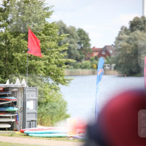 16.06.2024 - 26. Vierlanden-Triathlon Jannik Wohlers http://msf.ph/oto/6272150 16.06.2024 11:12:32 Radfahren 2, 71, 86, 204, 217, 369, 436, 447 meine-sportfotos.de
