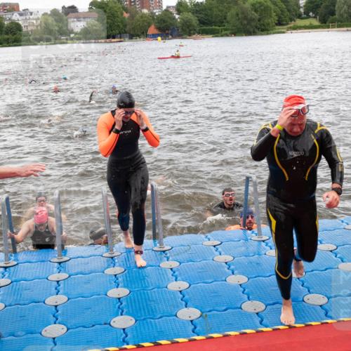 16.06.2024 - 7 Türme Triathlon MichiJ http://msf.ph/oto/6272151 16.06.2024 12:08:59 Schwimmen 51, 57, 62, 65, 66, 79, 483, 562 meine-sportfotos.de
