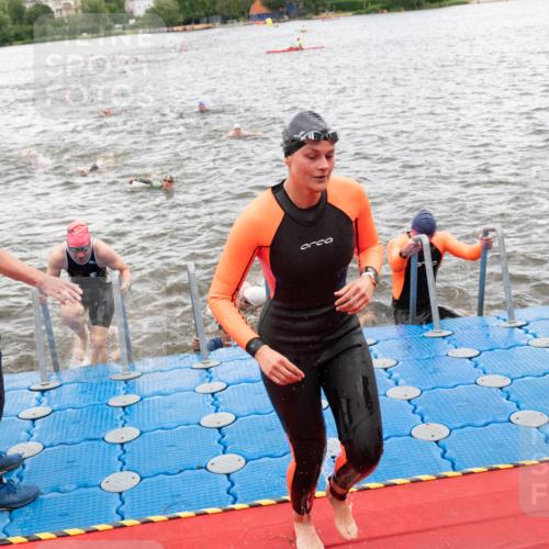 16.06.2024 - 7 Türme Triathlon MichiJ http://msf.ph/oto/6272159 16.06.2024 12:09:00 Schwimmen 51, 57, 62, 65, 66, 79, 483, 562 meine-sportfotos.de