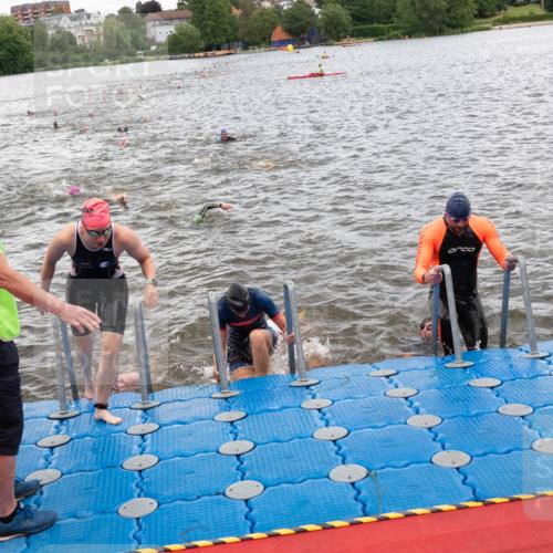 16.06.2024 - 7 Türme Triathlon MichiJ http://msf.ph/oto/6272169 16.06.2024 12:09:01 Schwimmen 51, 57, 62, 65, 66, 79, 483, 562 meine-sportfotos.de