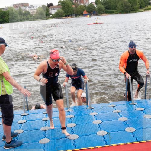 16.06.2024 - 7 Türme Triathlon MichiJ http://msf.ph/oto/6272173 16.06.2024 12:09:02 Schwimmen 51, 57, 62, 65, 66, 79, 473, 483, 562, 605 meine-sportfotos.de