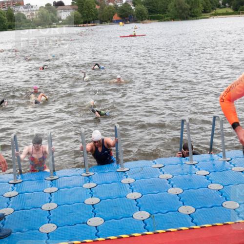 16.06.2024 - 7 Türme Triathlon MichiJ http://msf.ph/oto/6272190 16.06.2024 12:09:05 Schwimmen 51, 57, 62, 65, 66, 79, 473, 483, 562, 605 meine-sportfotos.de