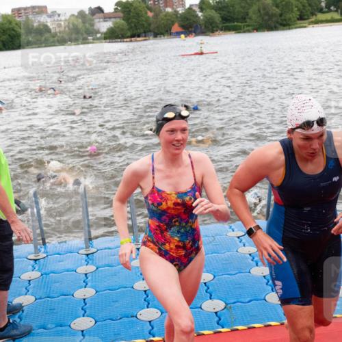 16.06.2024 - 7 Türme Triathlon MichiJ http://msf.ph/oto/6272208 16.06.2024 12:09:09 Schwimmen 51, 62, 65, 79, 473, 483, 562, 605 meine-sportfotos.de