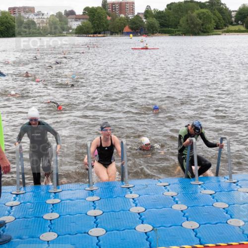 16.06.2024 - 7 Türme Triathlon MichiJ http://msf.ph/oto/6272216 16.06.2024 12:09:17 Schwimmen 51, 62, 65, 79, 473, 562, 605 meine-sportfotos.de