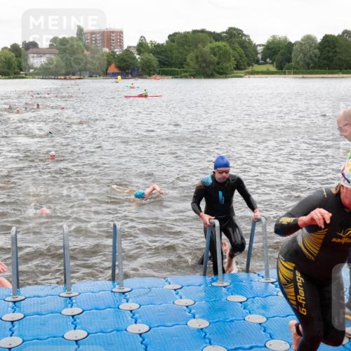 16.06.2024 - 7 Türme Triathlon MichiJ http://msf.ph/oto/6272240 16.06.2024 12:09:32 Schwimmen 62, 436, 473, 474, 596, 605 meine-sportfotos.de