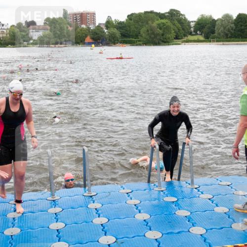 16.06.2024 - 7 Türme Triathlon MichiJ http://msf.ph/oto/6272246 16.06.2024 12:09:37 Schwimmen 62, 436, 473, 474, 500, 596, 605 meine-sportfotos.de